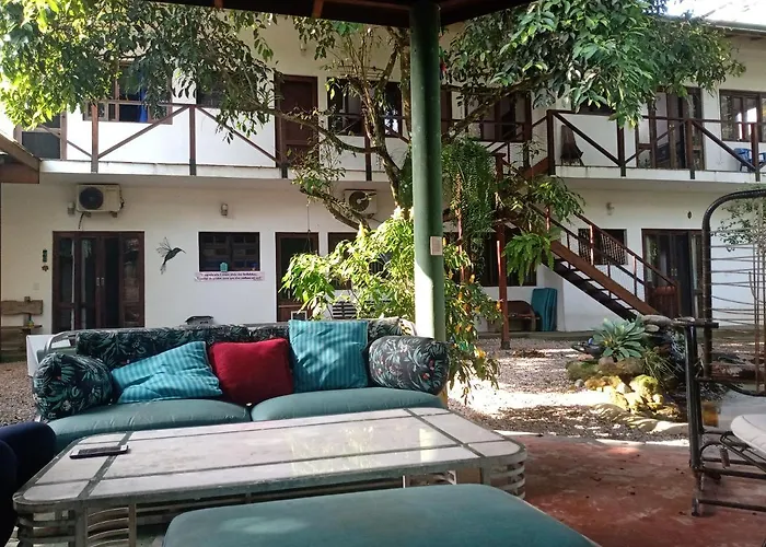 Lindas Suites A Uma Quadra Da Praia E Centro